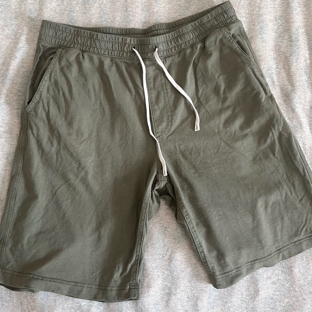 Uniqlo Olive shorts
